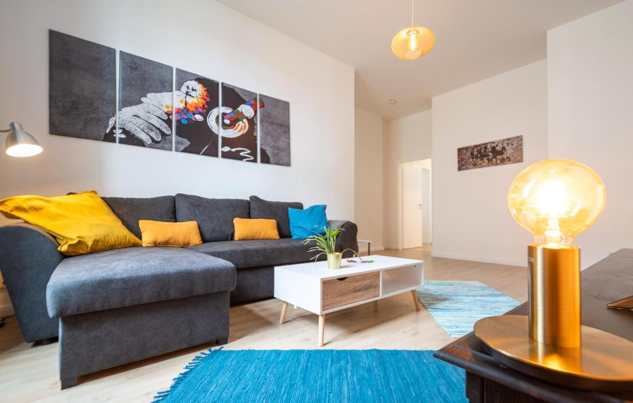 Blue Chili 18 Zentrales City-Apartment Am Hasselbachplatz, 4 Personen 마그데부르크 외부 사진