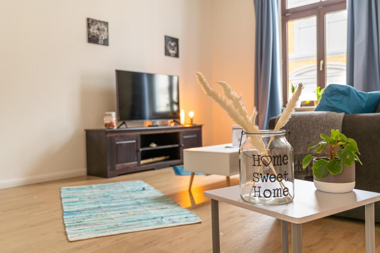Blue Chili 18 Zentrales City-Apartment Am Hasselbachplatz, 4 Personen 마그데부르크 외부 사진